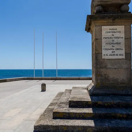 Castelo Beach